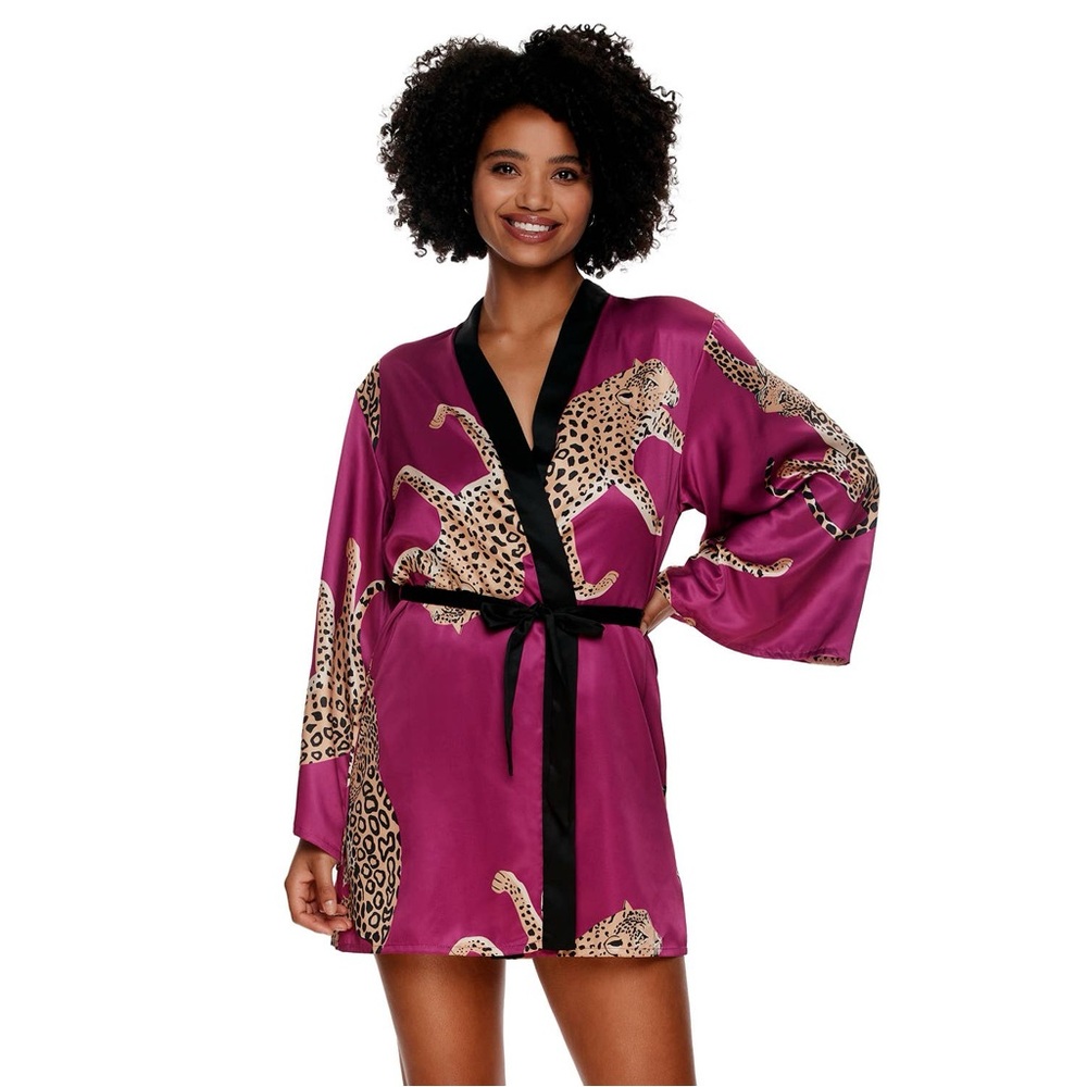Jaguar silk print robe. New with tags.
